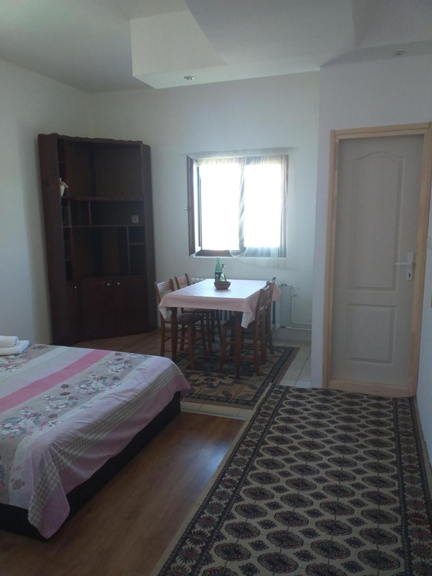 Apartman Milica Kremna Номер фото